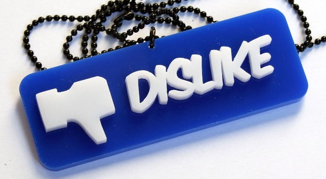 1-dislike-button-facebook